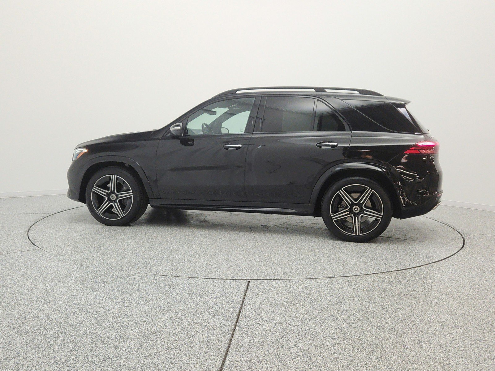 Certified 2024 Mercedes-Benz GLE 580 4MATIC image 8