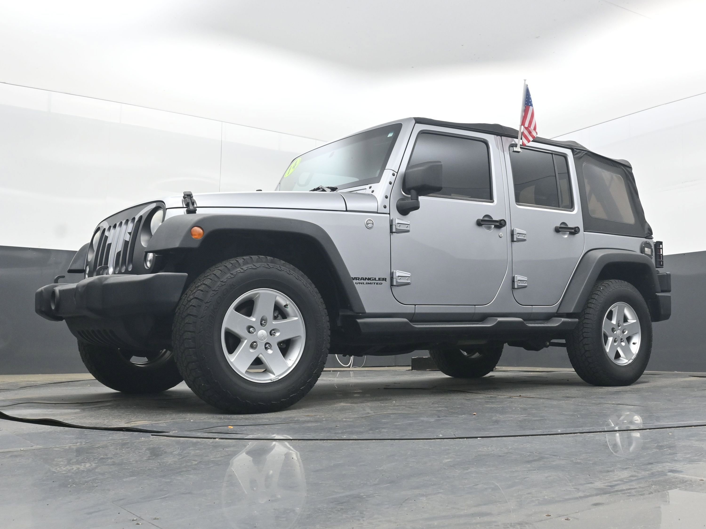 Used 2014 Jeep Wrangler Unlimited Sport w/ Max Tow Package AWD/4WD image 24