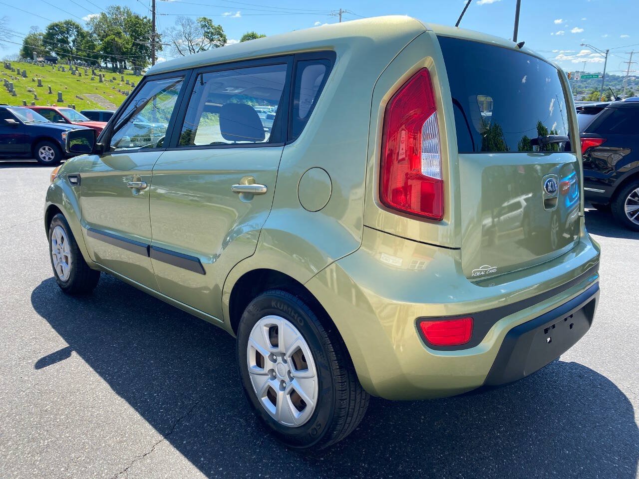 Used 2012 Kia Soul FWD image 5