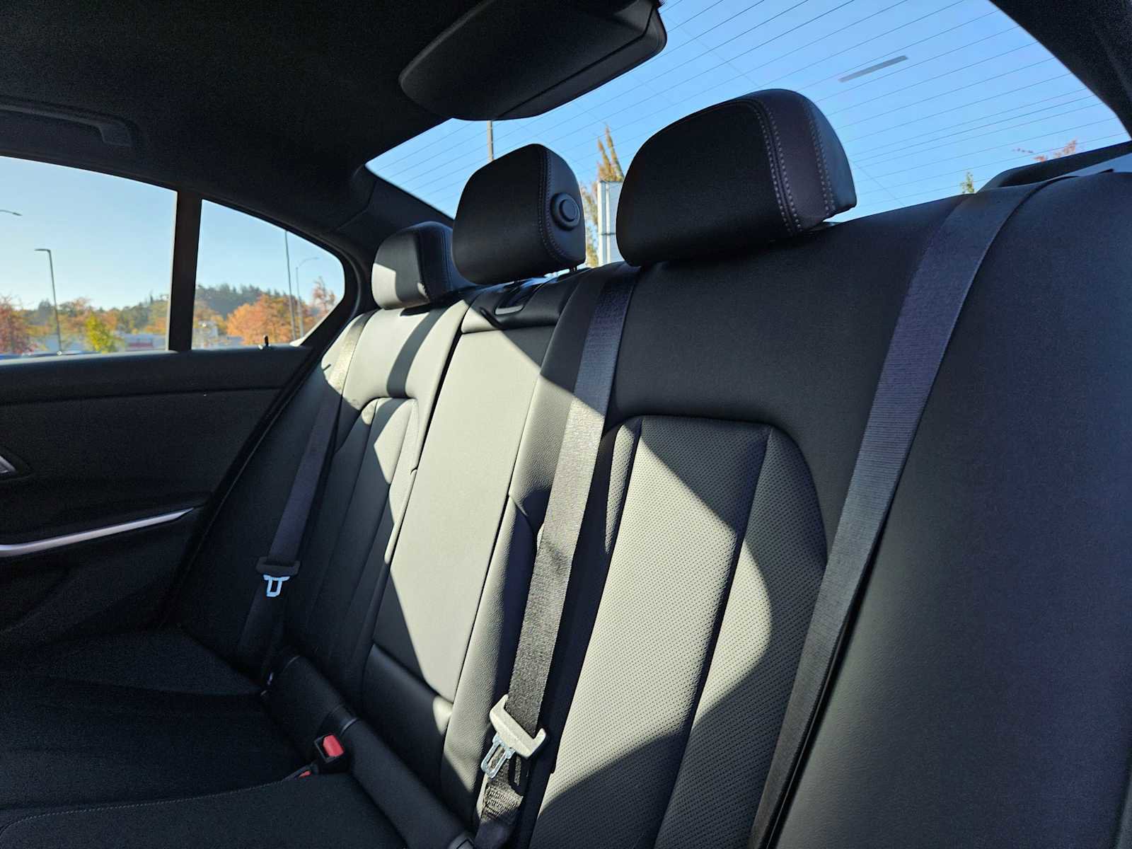 Used 2023 BMW M340i xDrive w/ Premium Package image 21