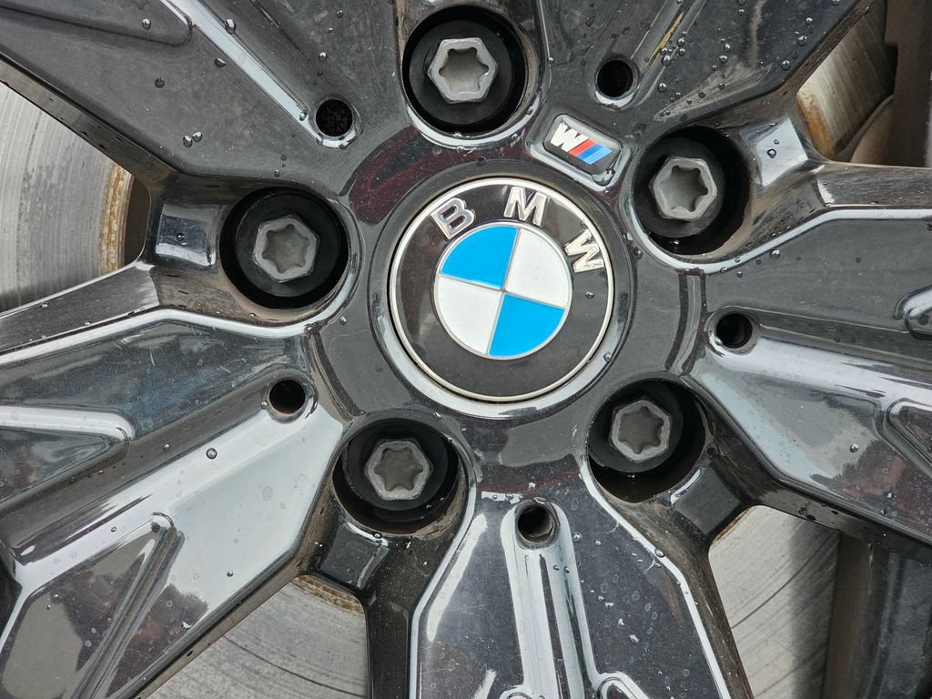 Certified 2024 BMW X7 M60i w/ Executive Package AWD/4WD image 11