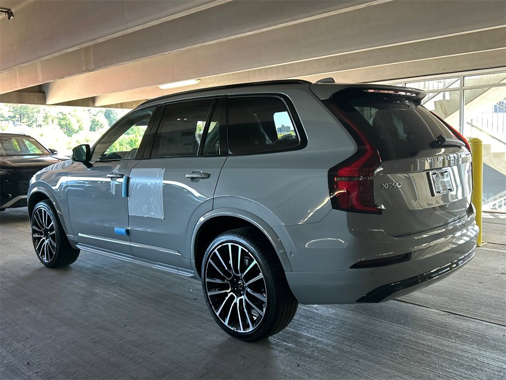 New 2026 Volvo XC90 B6 Ultra w/ Protection Package image 4
