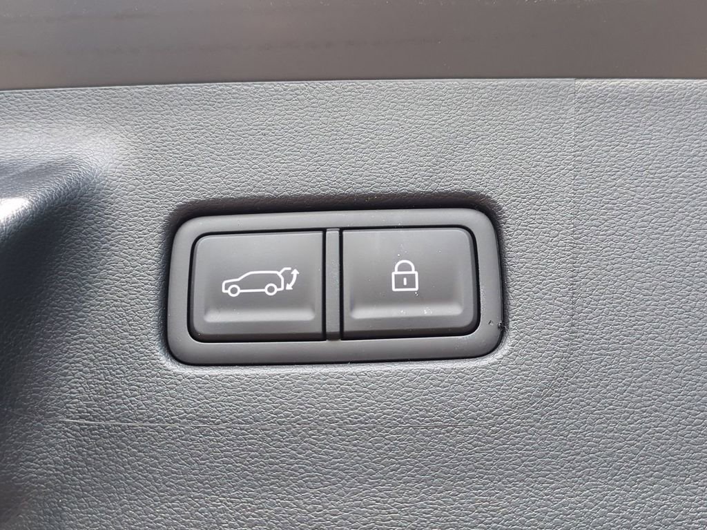 New 2026 Hyundai Santa Fe SEL image 15