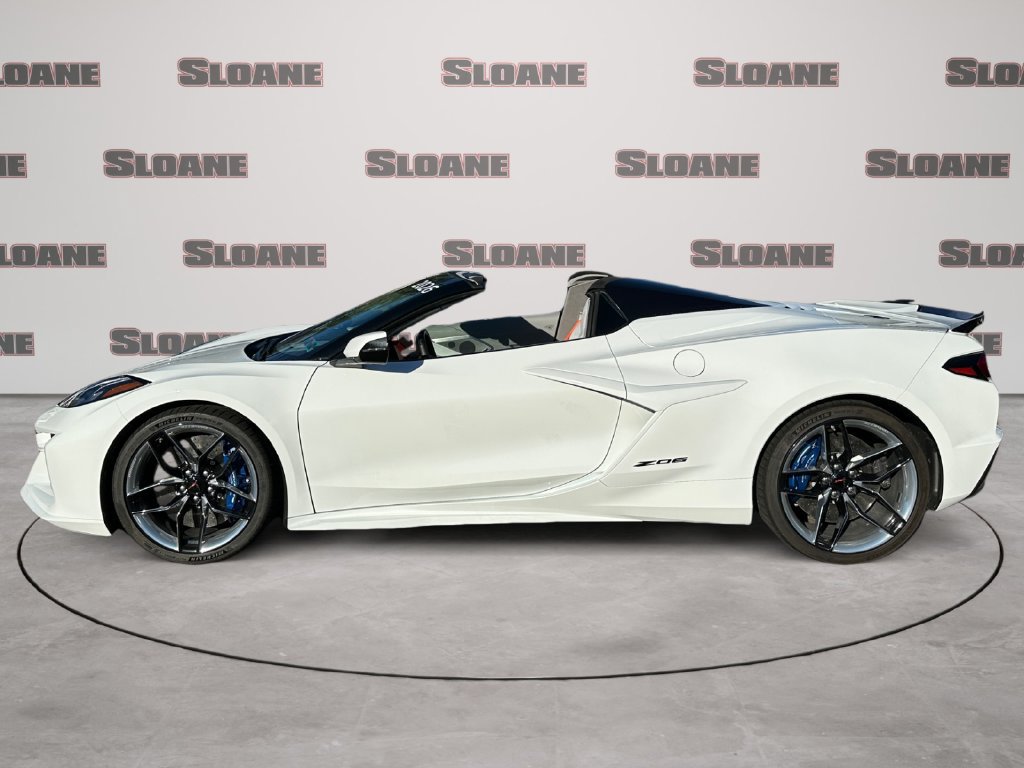 Used 2026 Chevrolet Corvette Z06 RWD image 2
