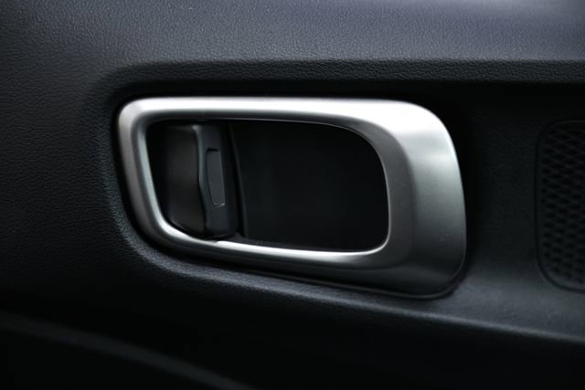 Used 2024 Hyundai Venue SEL image 15