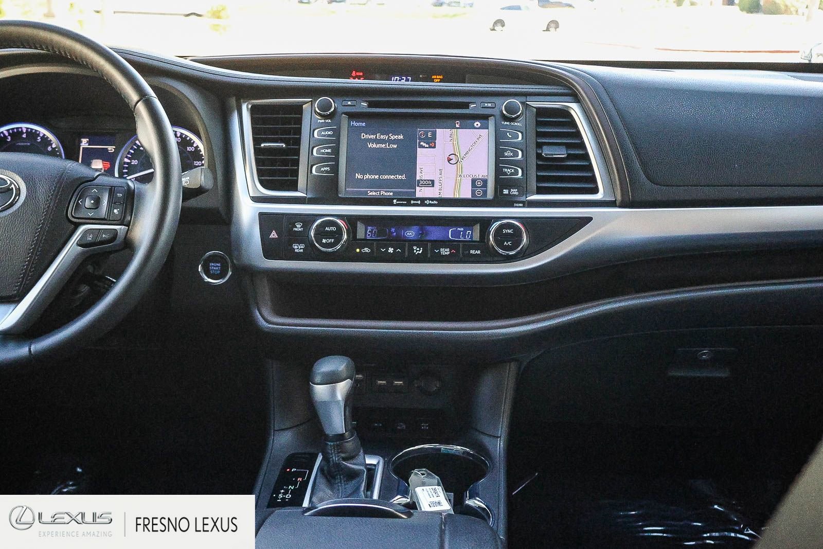 Used 2019 Toyota Highlander XLE w/ Carpet Mat Package (TMS) image 16