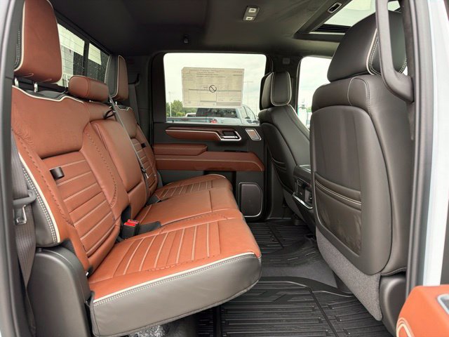 New 2026 GMC Sierra 3500 Denali Ultimate AWD/4WD image 39