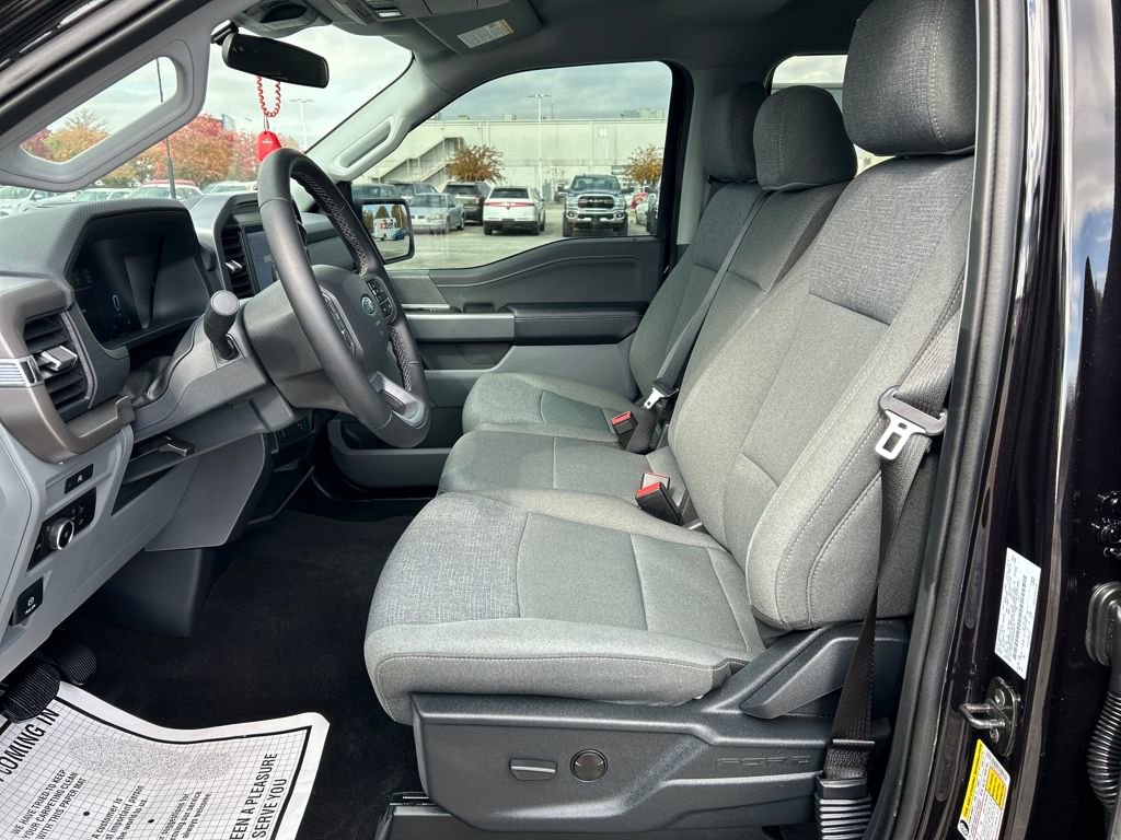 Used 2025 Ford F150 XLT w/ Equipment Group 301A Standard image 9