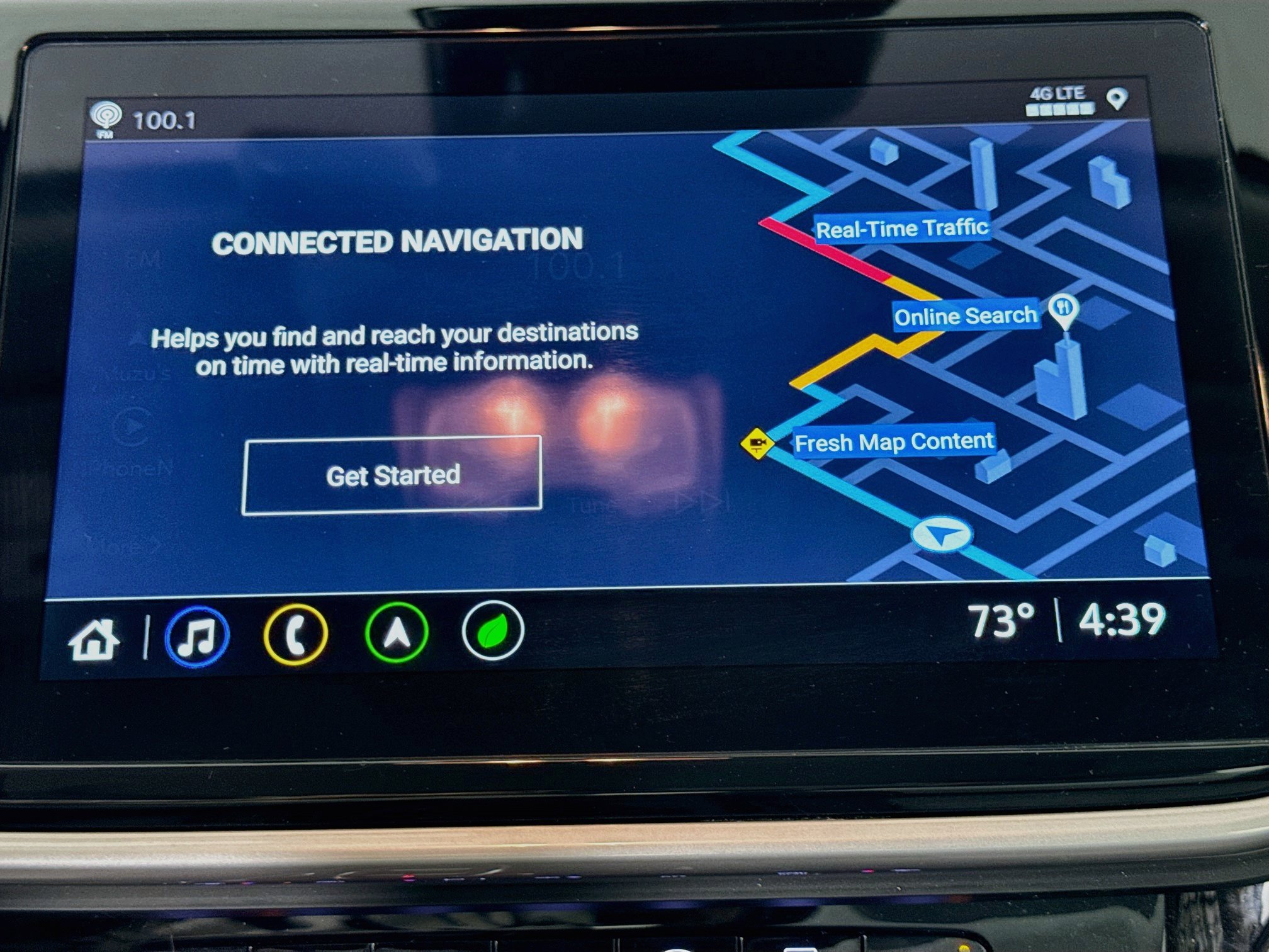 Used 2023 Chevrolet Bolt EUV Premier w/ Sun & Sound Package FWD image 15