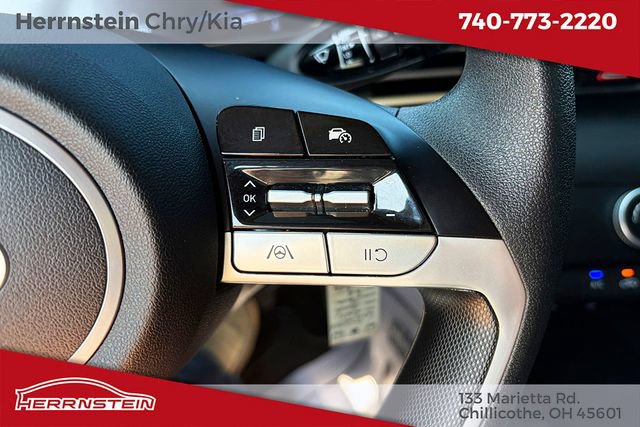 Used 2024 Hyundai Elantra SE FWD image 18