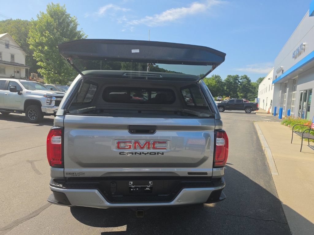 Used 2023 GMC Canyon Elevation w/ Elevation Premium Package AWD/4WD image 16