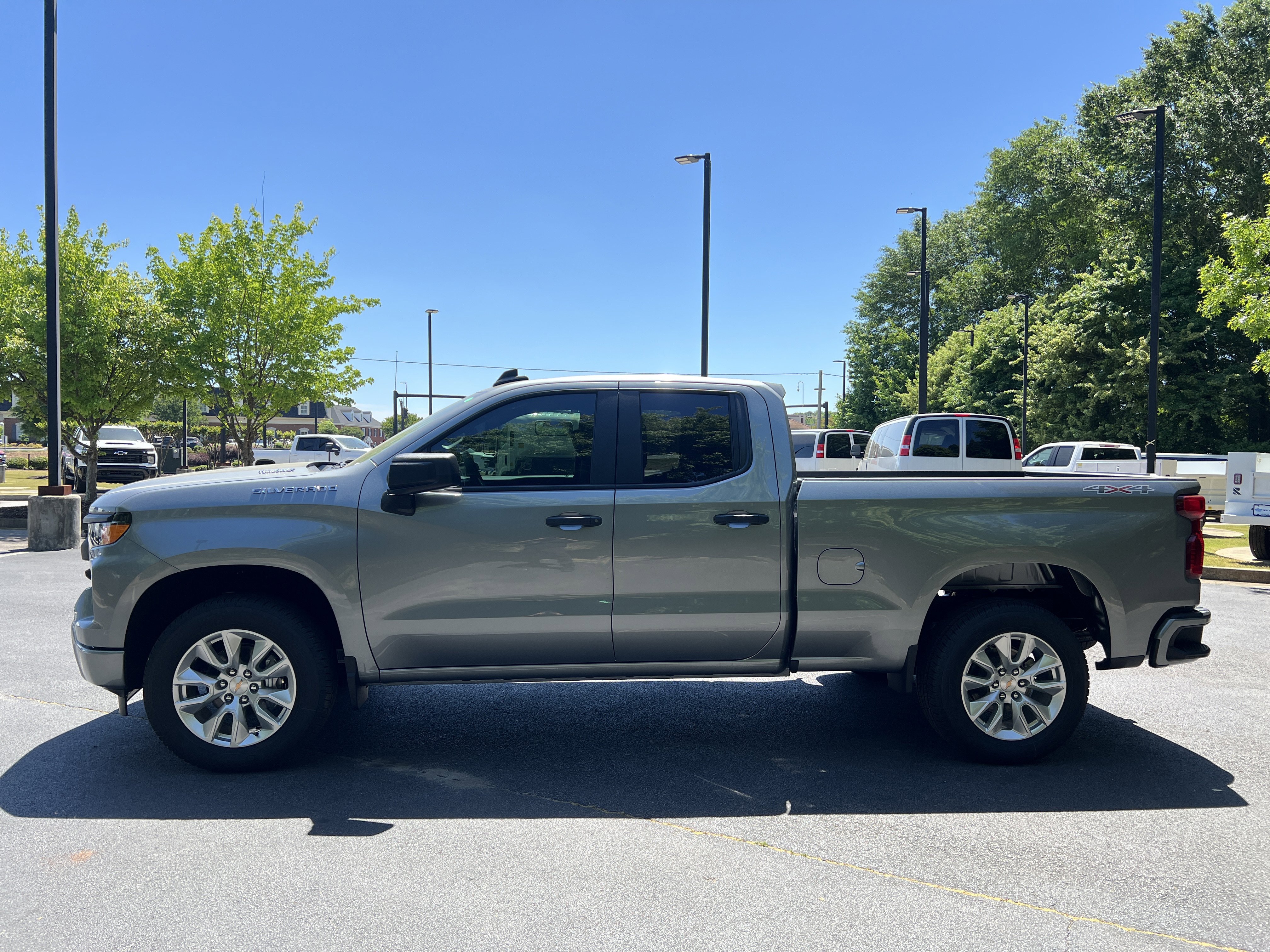 New 2026 Chevrolet Silverado 1500 Custom AWD/4WD image 6