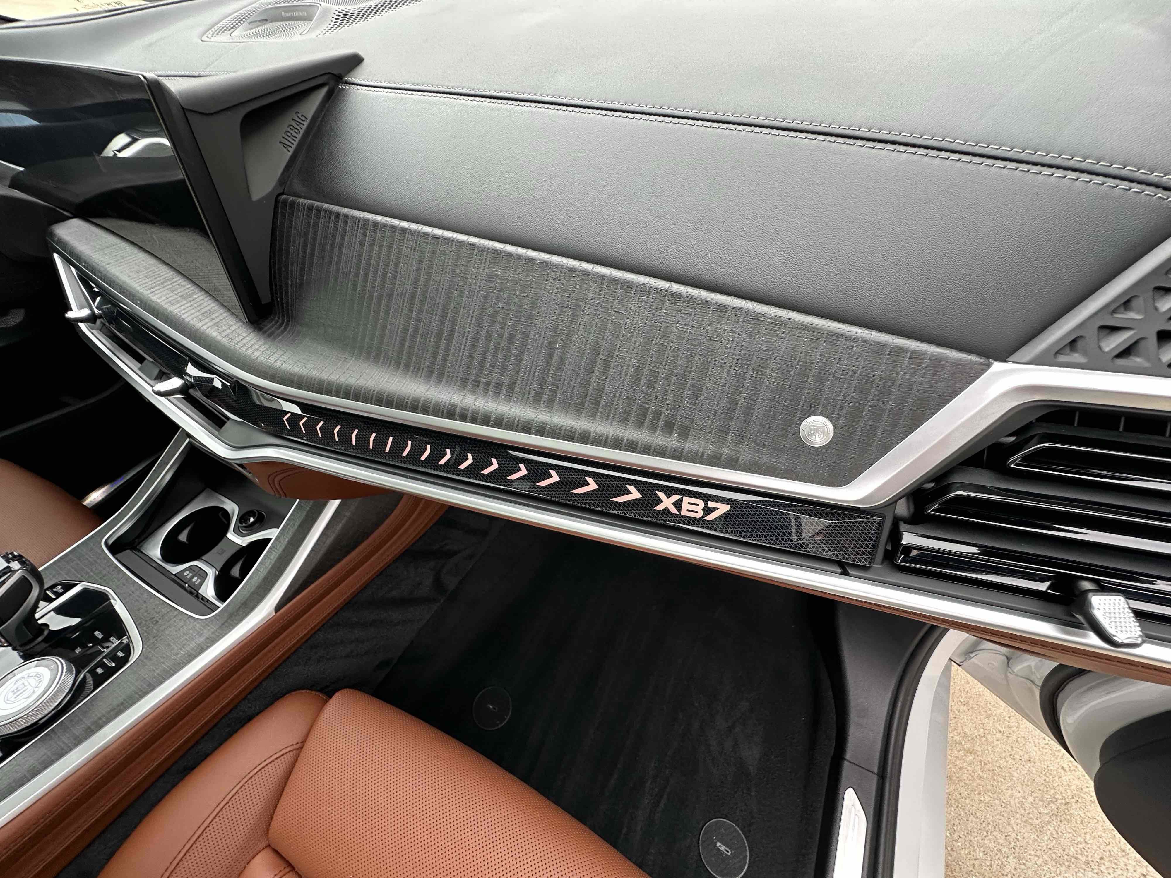 Used 2025 BMW ALPINA XB7 AWD/4WD image 28