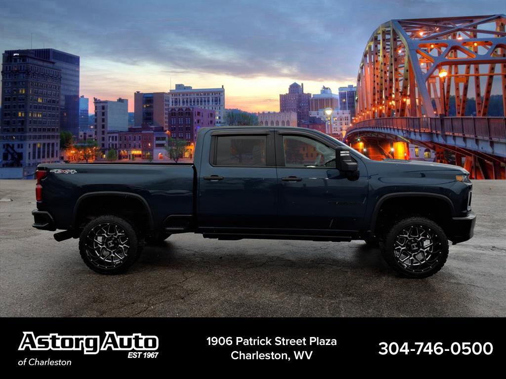 Used 2020 Chevrolet Silverado 2500 Custom w/ Custom Value Package image 2
