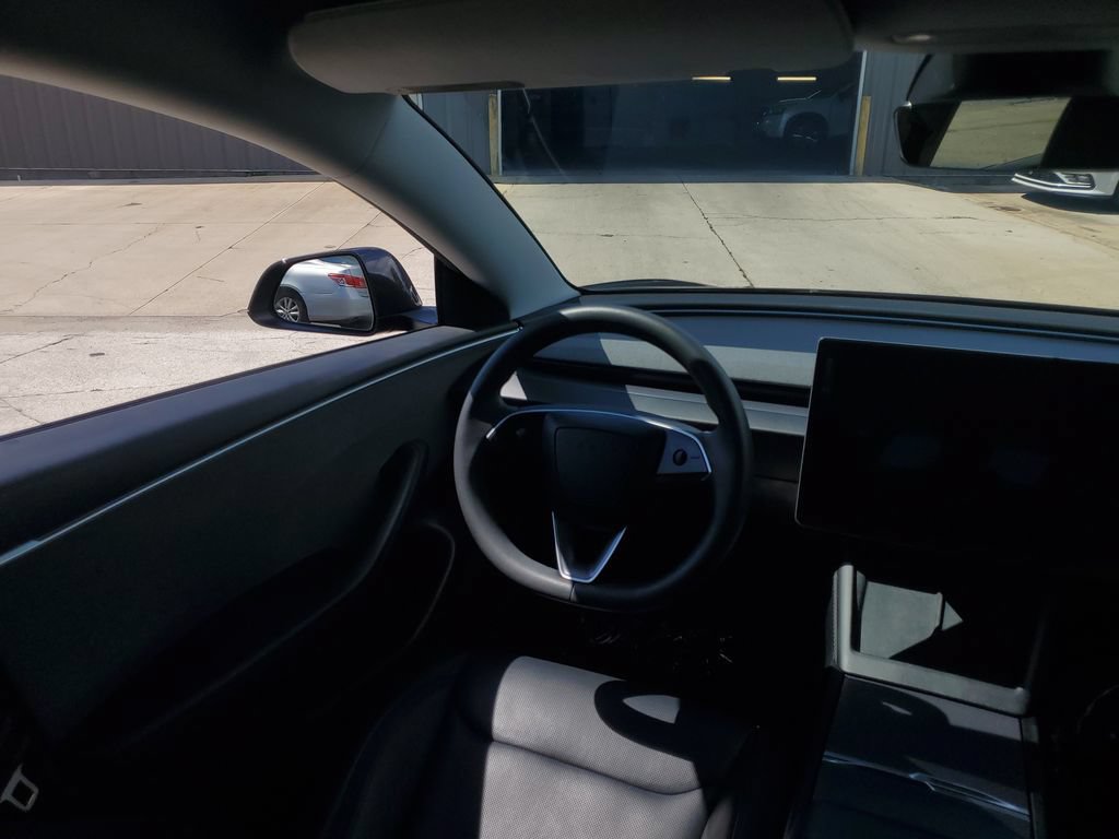 Used 2025 Tesla Model 3 Long Range RWD image 22