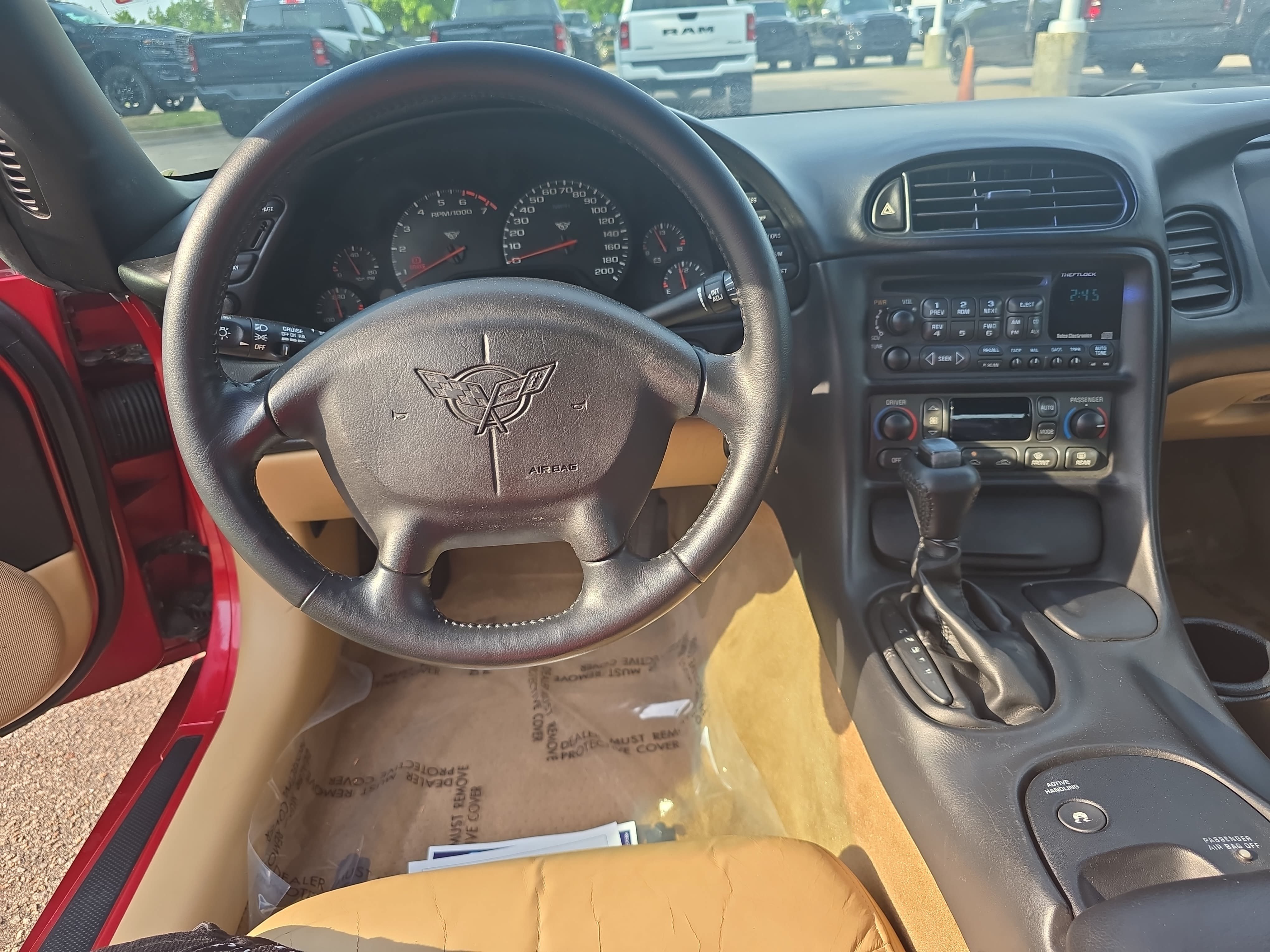 Used 2004 Chevrolet Corvette Convertible w/ Preferred Equipment Group RWD image 13