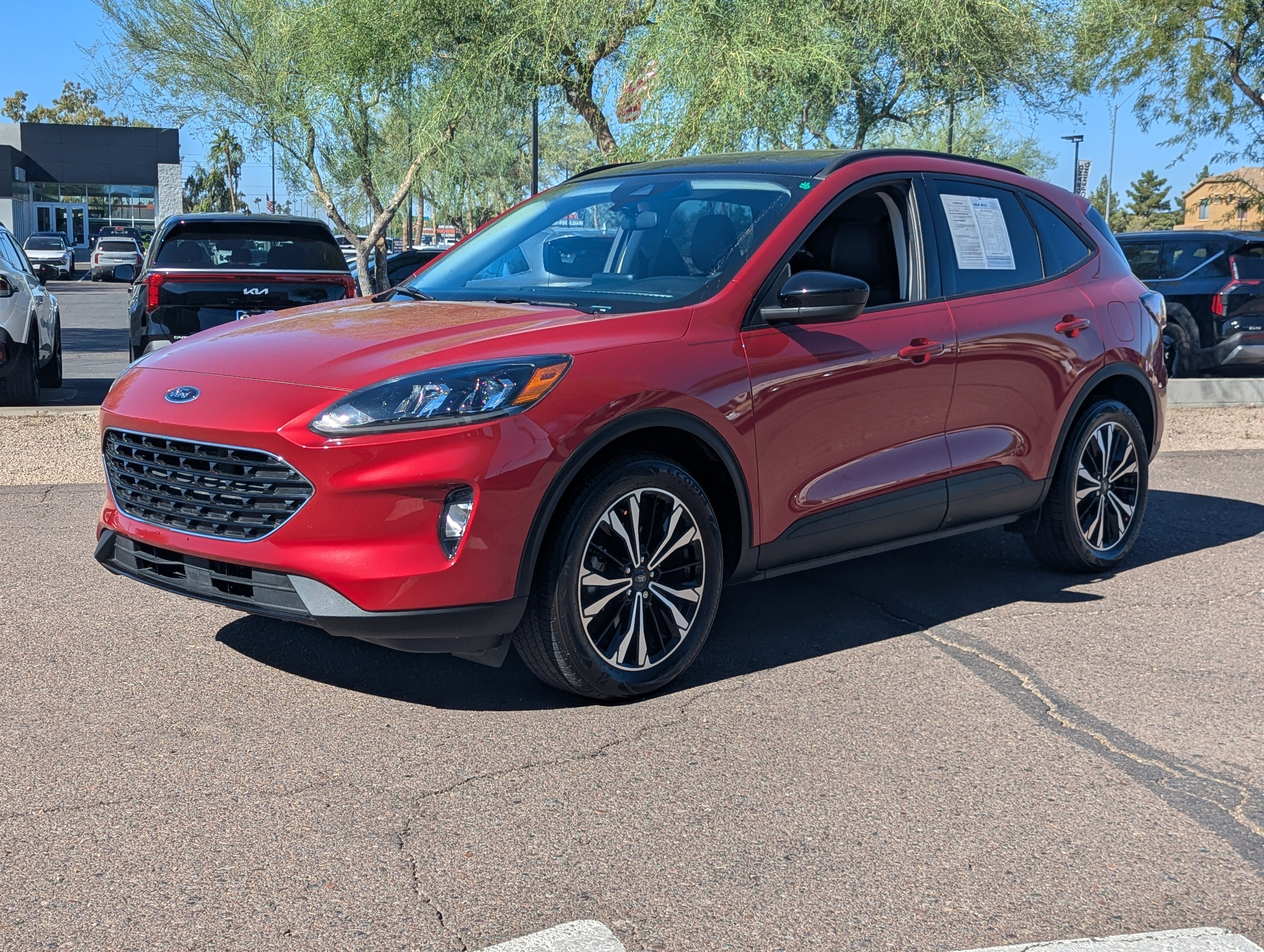 Used 2022 Ford Escape SEL w/ SEL Stealth AWD Package image 6