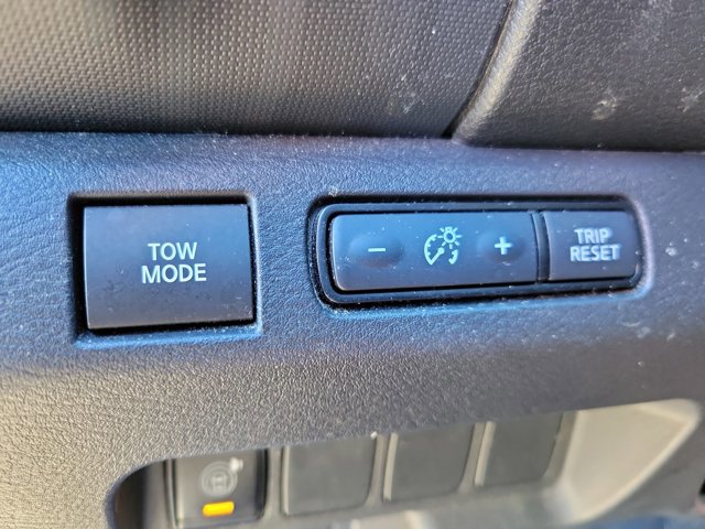 Used 2023 Nissan Frontier Pro-X w/ Technology Package image 23