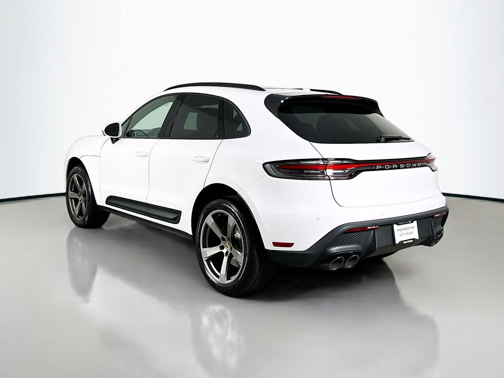 New 2025 Porsche Macan image 3