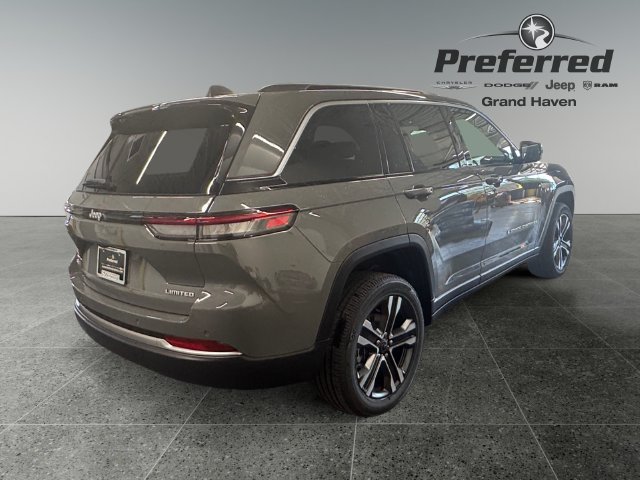 New 2027 Jeep Grand Cherokee Limited AWD/4WD image 21