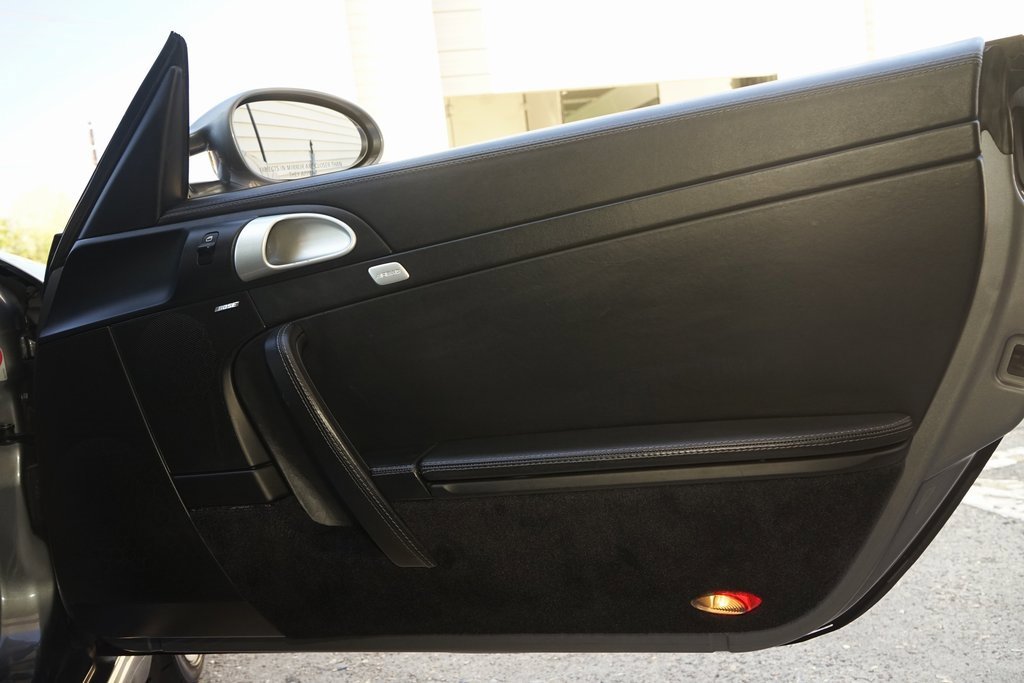 Used 2005 Porsche 911 Carrera image 20