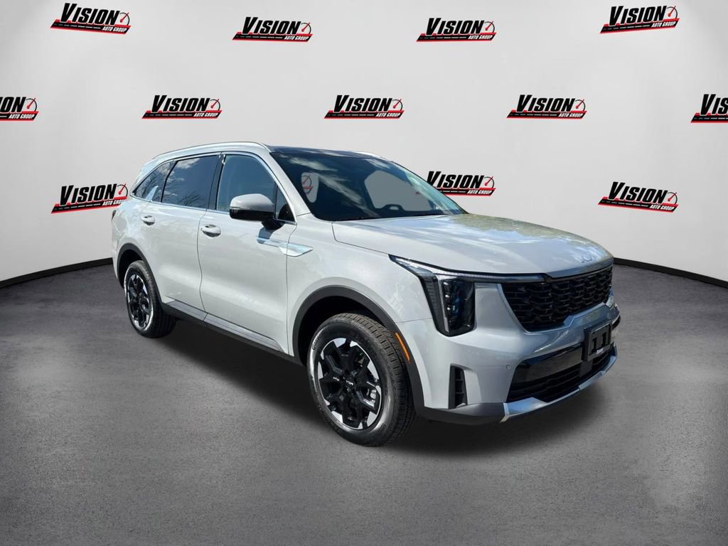 New 2026 Kia Sorento S image 3