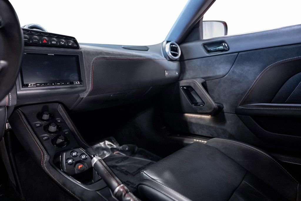 Used 2020 Lotus Evora image 38