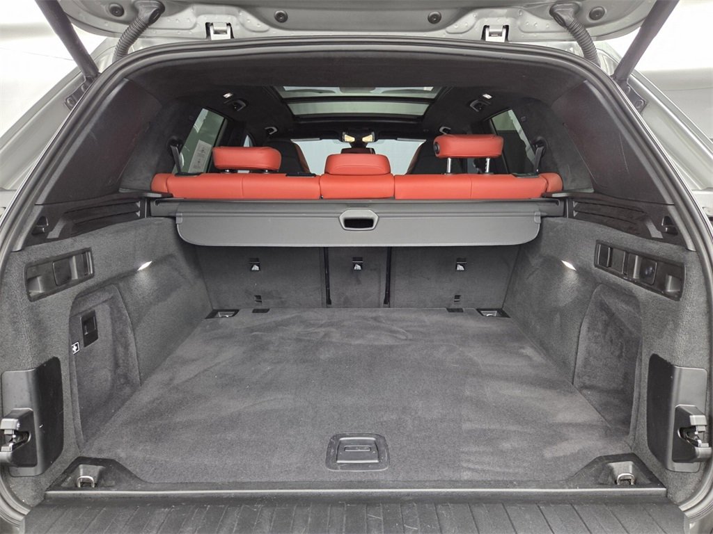 Used 2021 BMW X5 M w/ Competition Package image 25