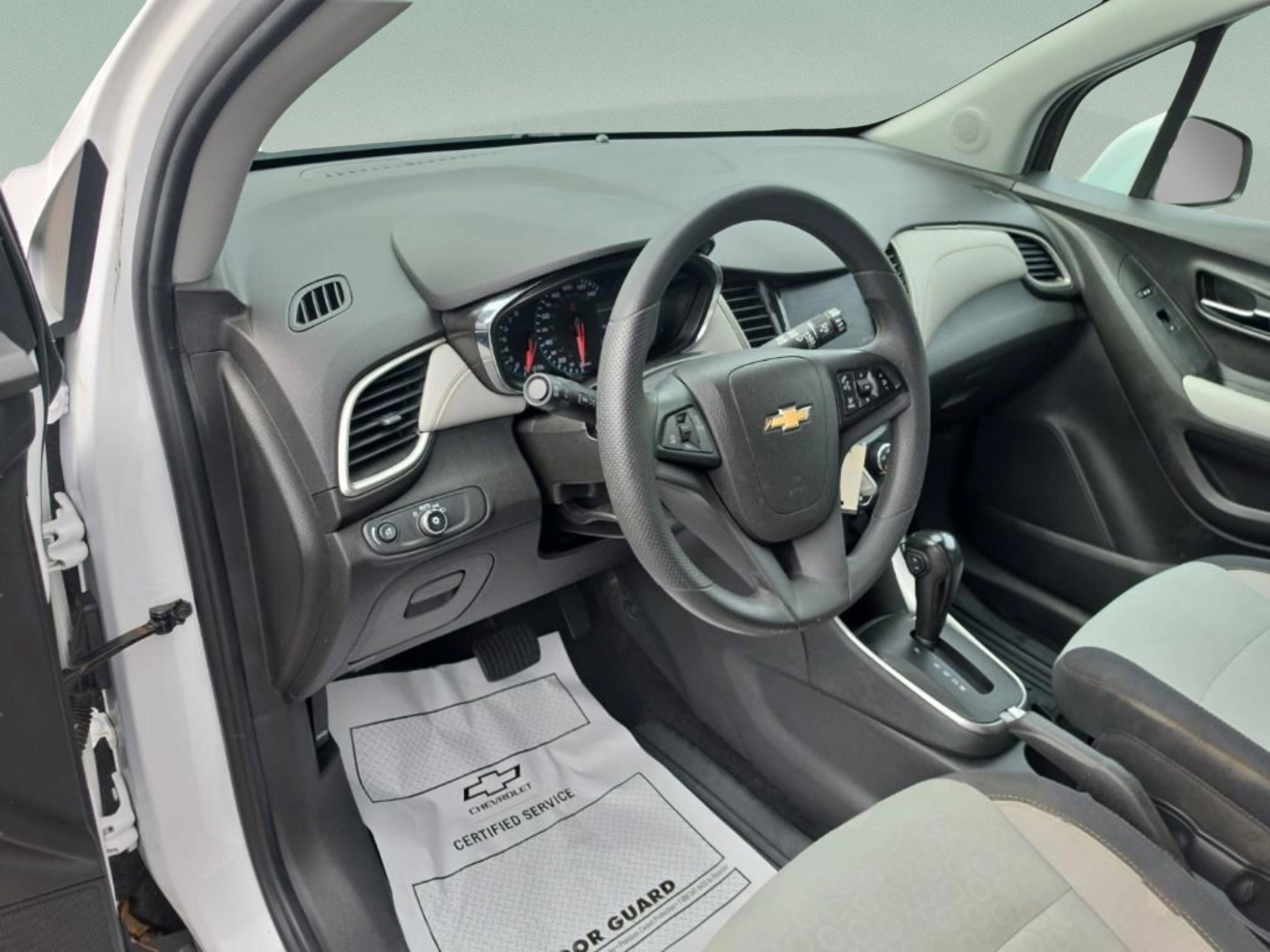 Used 2020 Chevrolet Trax LS w/ Tint and Cruise Package FWD image 18