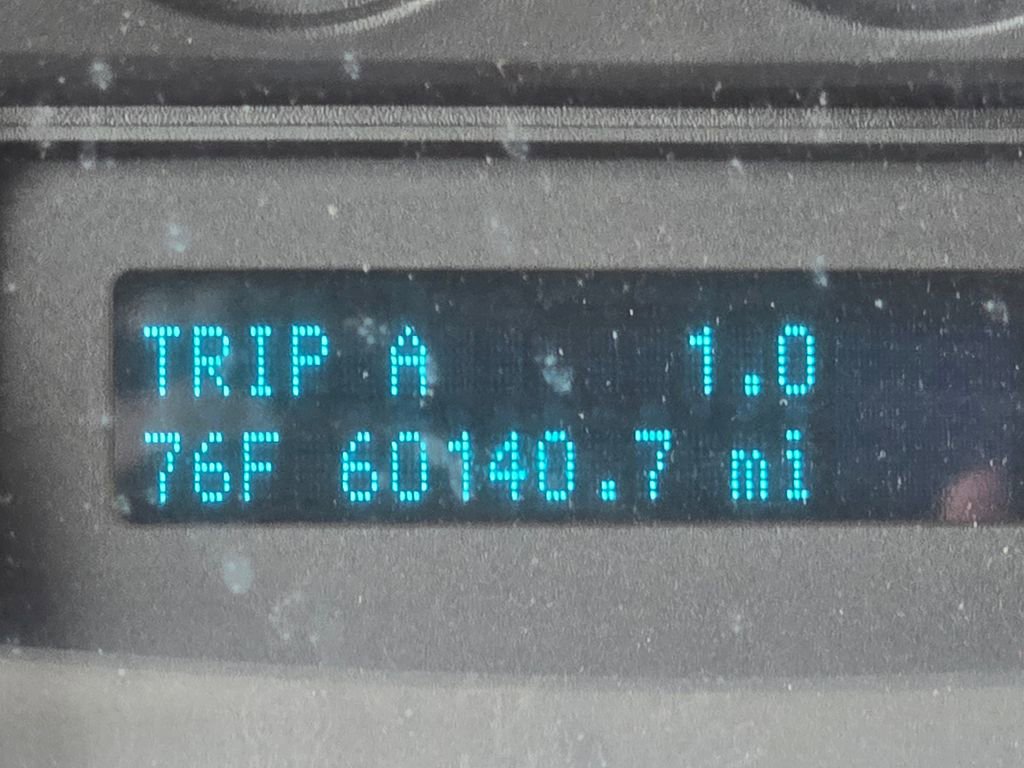 Used 2012 Ford F350 XL w/ Trailer Tow Pkg image 31