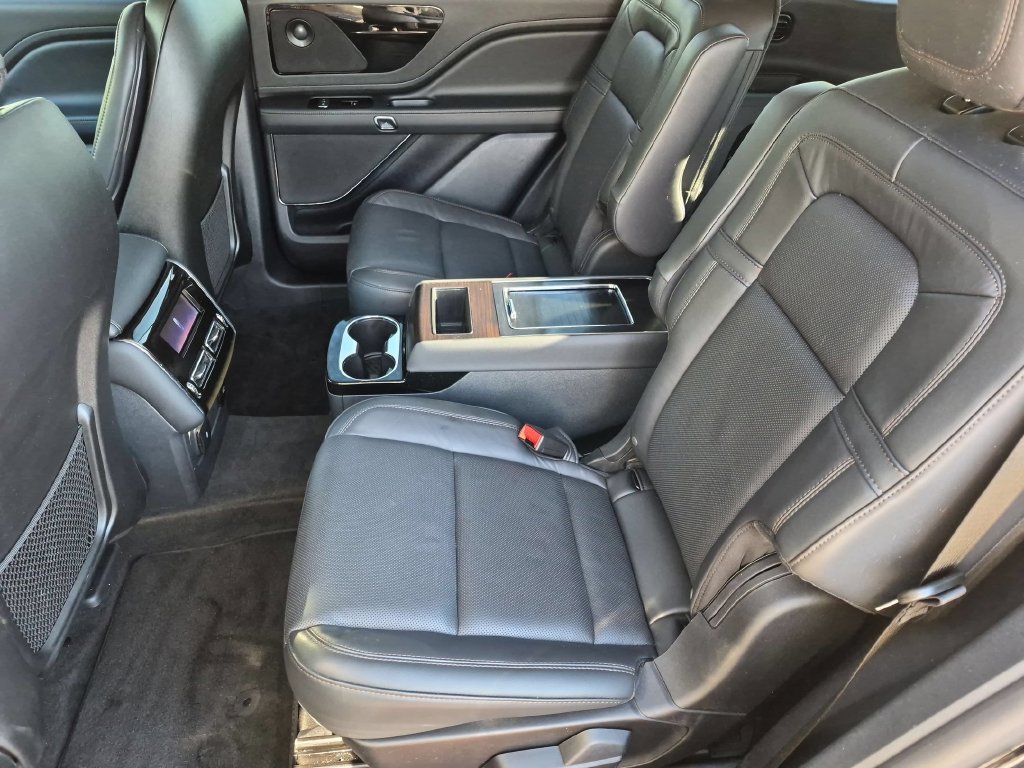 Used 2026 Lincoln Aviator Reserve w/ Jet Appearance Package AWD/4WD image 20