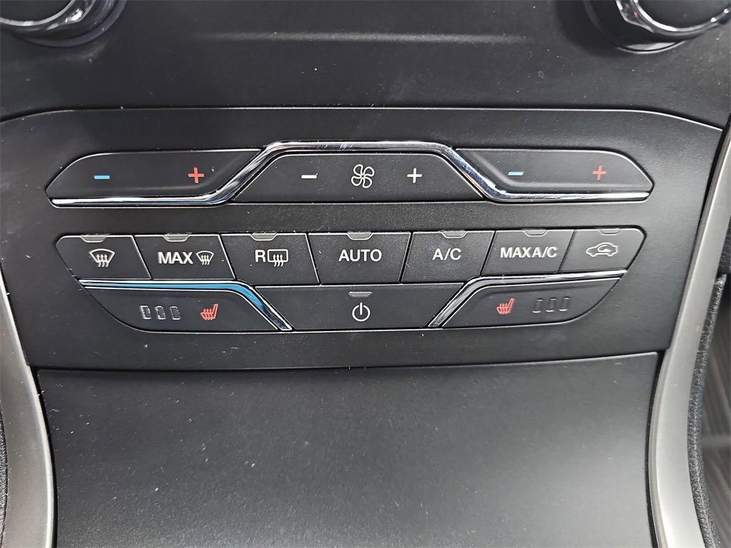 Used 2020 Ford Edge SEL w/ Convenience Package image 22