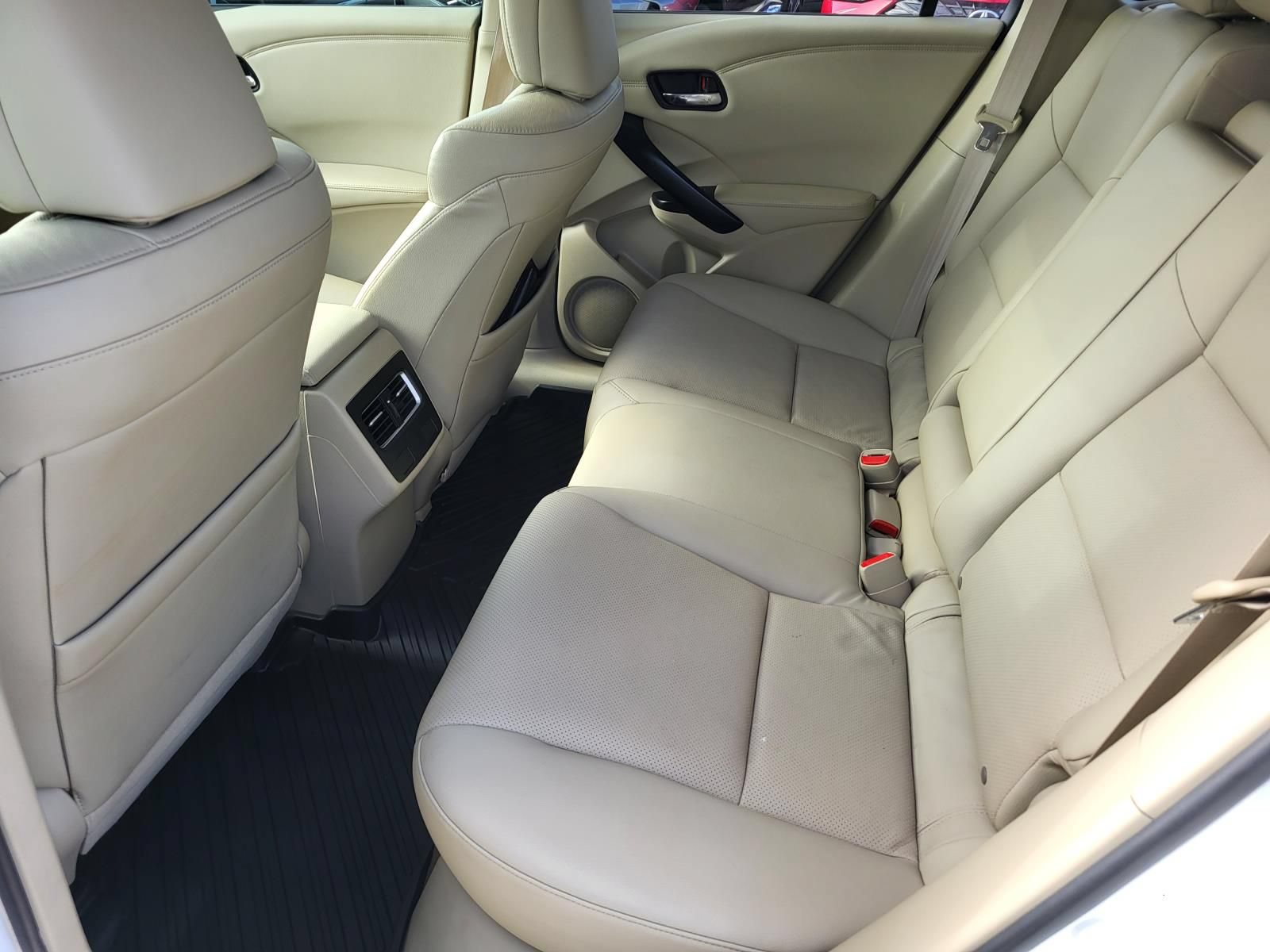 Used 2016 Acura RDX FWD w/ Technology Package image 12