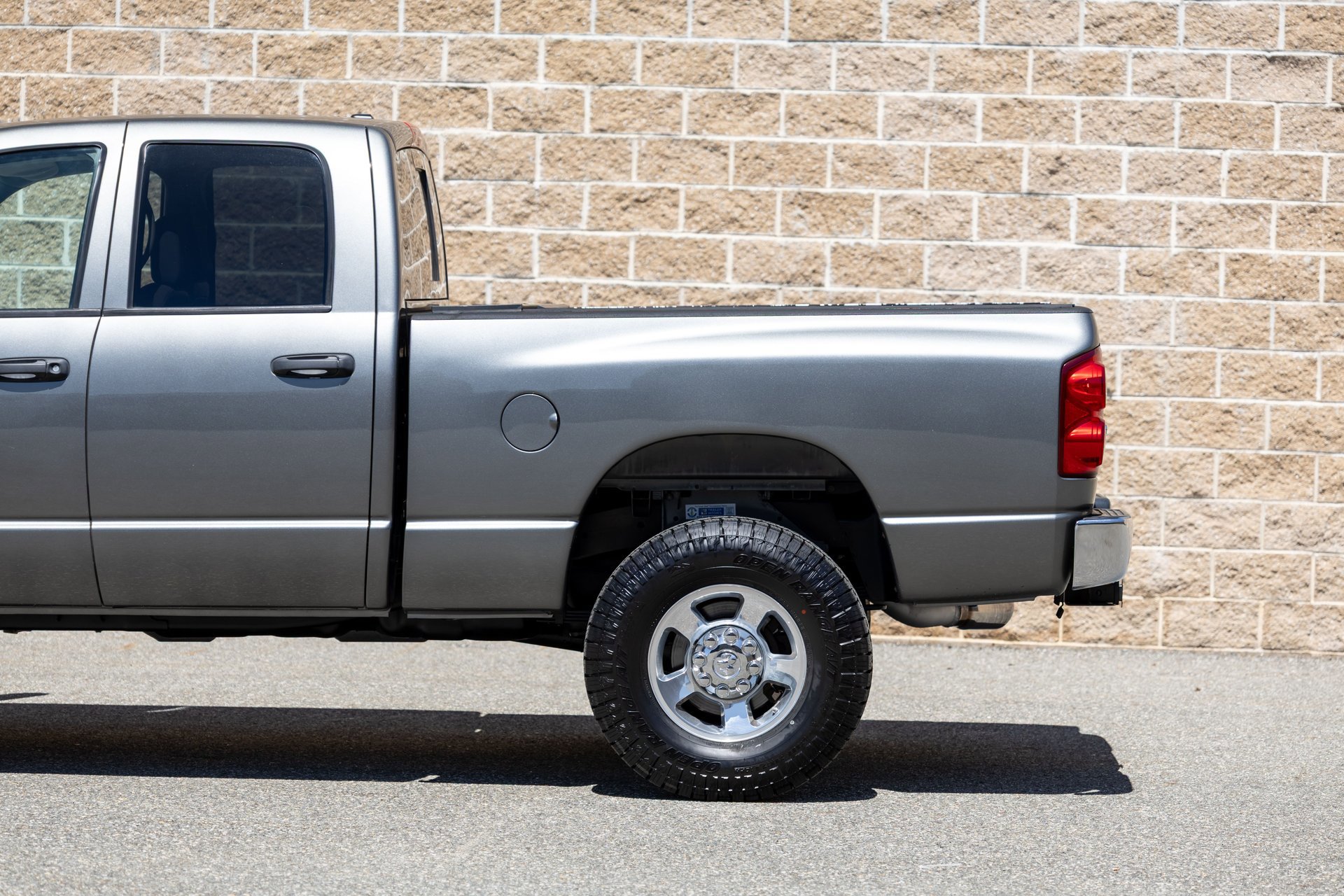 Used 2008 Dodge Ram 2500 Truck SLT w/ Popular Equipment Group AWD/4WD image 8