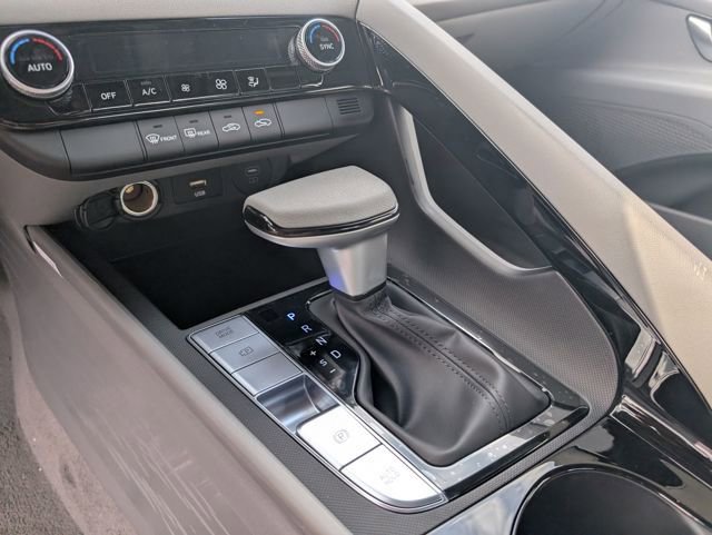 New 2026 Hyundai Elantra Blue image 23