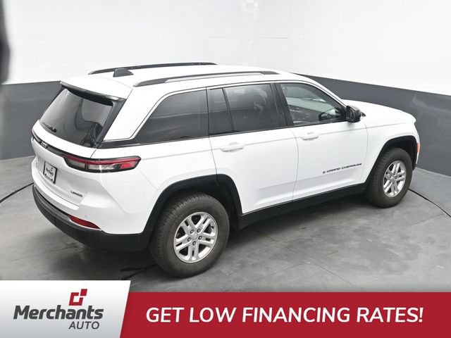 Used 2022 Jeep Grand Cherokee Laredo w/ Luxury Tech Group I AWD/4WD image 37
