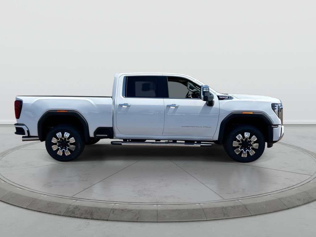 New 2026 GMC Sierra 2500 Denali w/ Denali Reserve Package AWD/4WD image 9