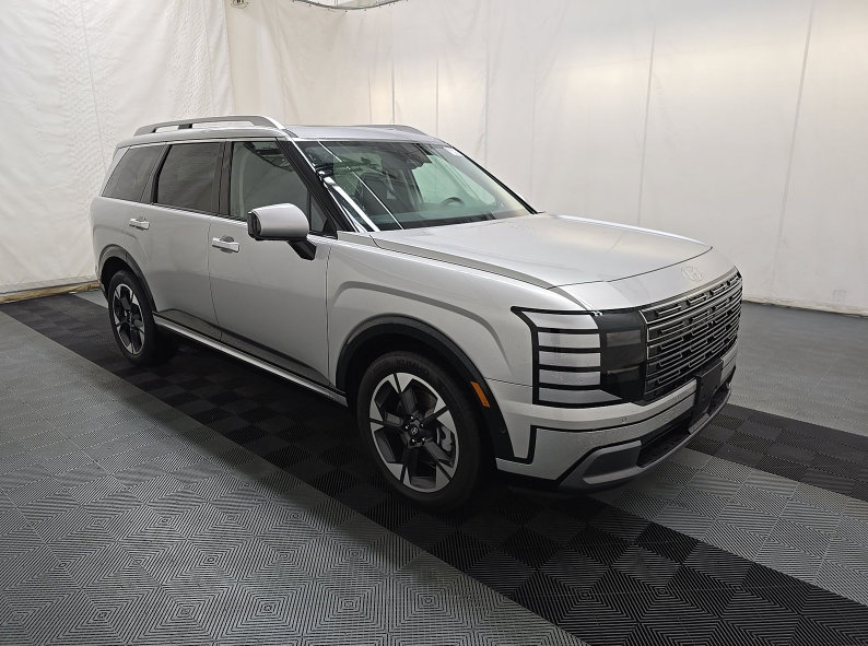 Used 2026 Hyundai Palisade Limited AWD/4WD image 4