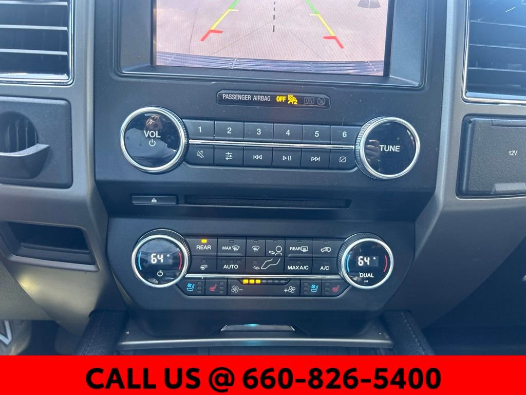 Used 2018 Ford Expedition Max XLT w/ Equipment Group 202A AWD/4WD image 19