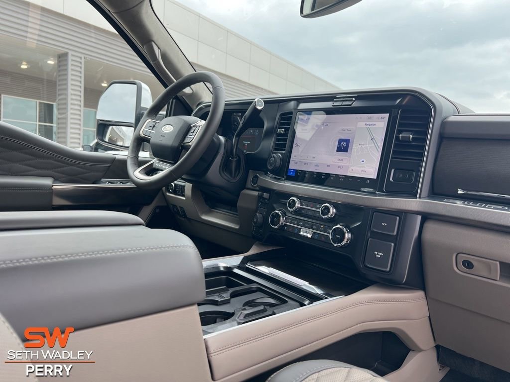 New 2025 Ford F350 Platinum w/ Platinum Plus Package image 2