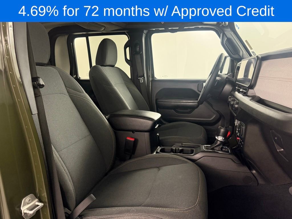 Used 2024 Jeep Gladiator Sport image 12