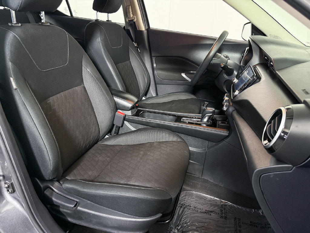 Certified 2024 Nissan Kicks SV FWD image 15