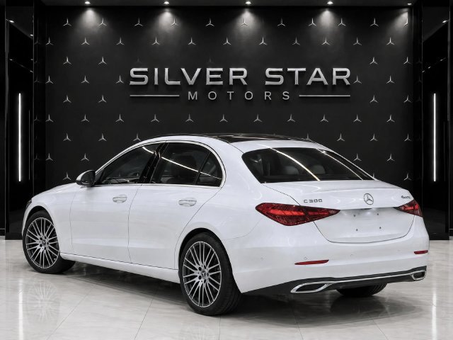 Used 2023 Mercedes-Benz C 300 4MATIC Sedan image 4