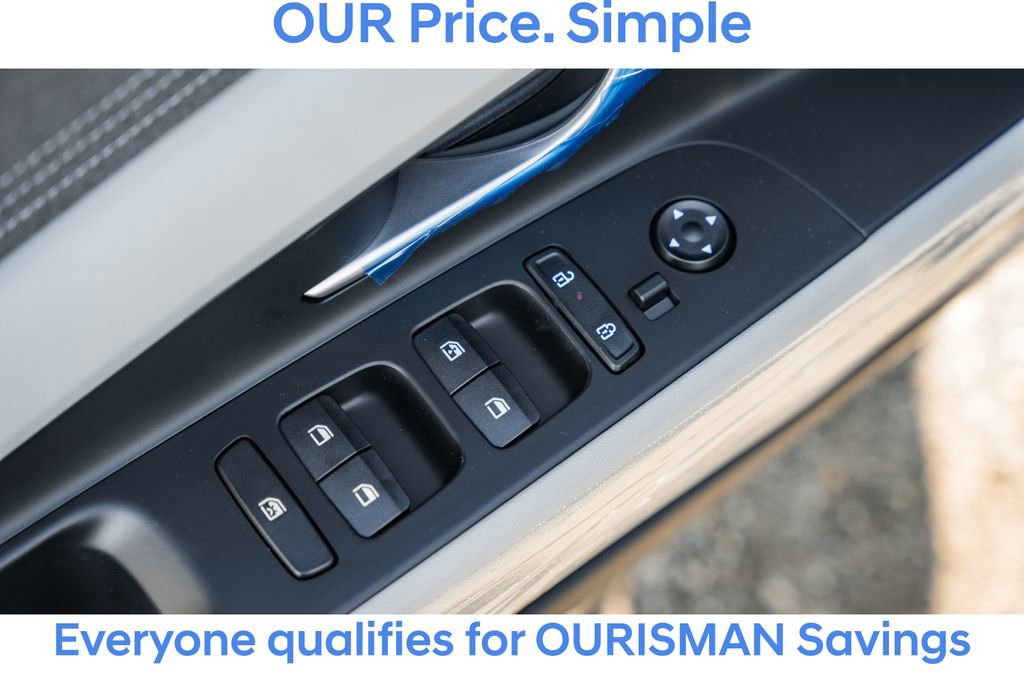 New 2025 Hyundai Elantra Limited image 34