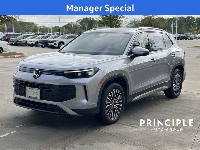 New 2025 Volkswagen Tiguan S