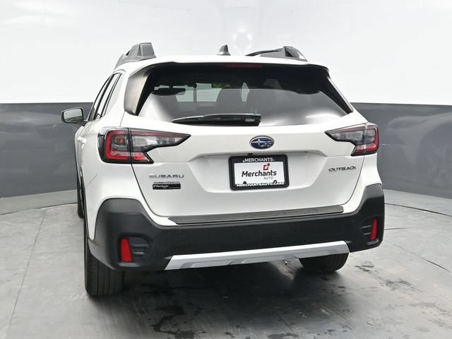 Used 2020 Subaru Outback Limited AWD/4WD image 5