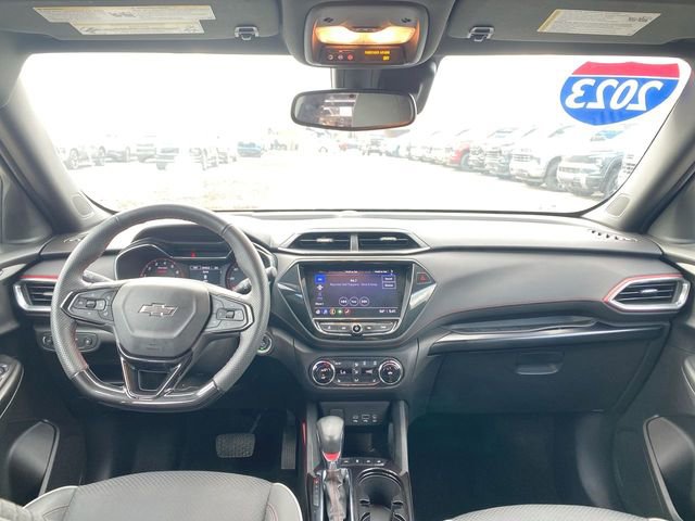 Used 2023 Chevrolet TrailBlazer RS w/ Convenience Package FWD image 19