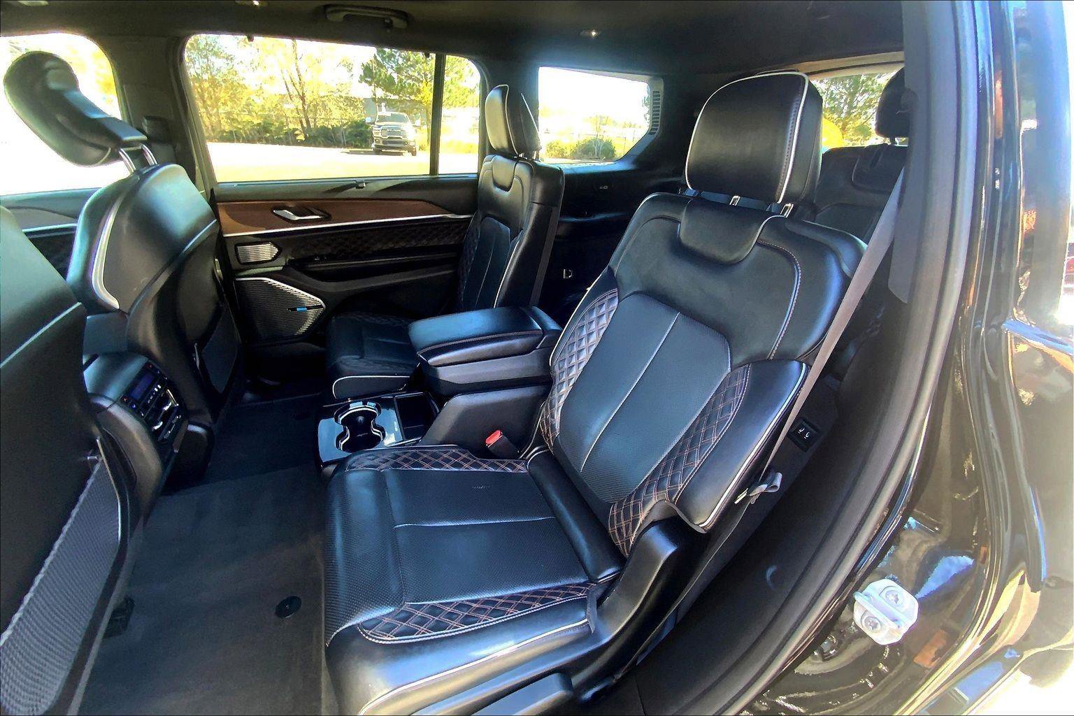 Certified 2021 Jeep Grand Cherokee L Summit w/ Advanced Protech Group IV image 26