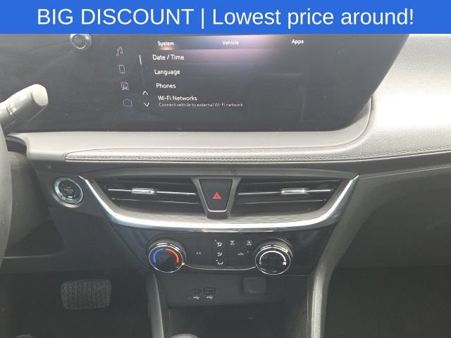 Used 2024 Buick Encore GX Sport Touring AWD/4WD image 29