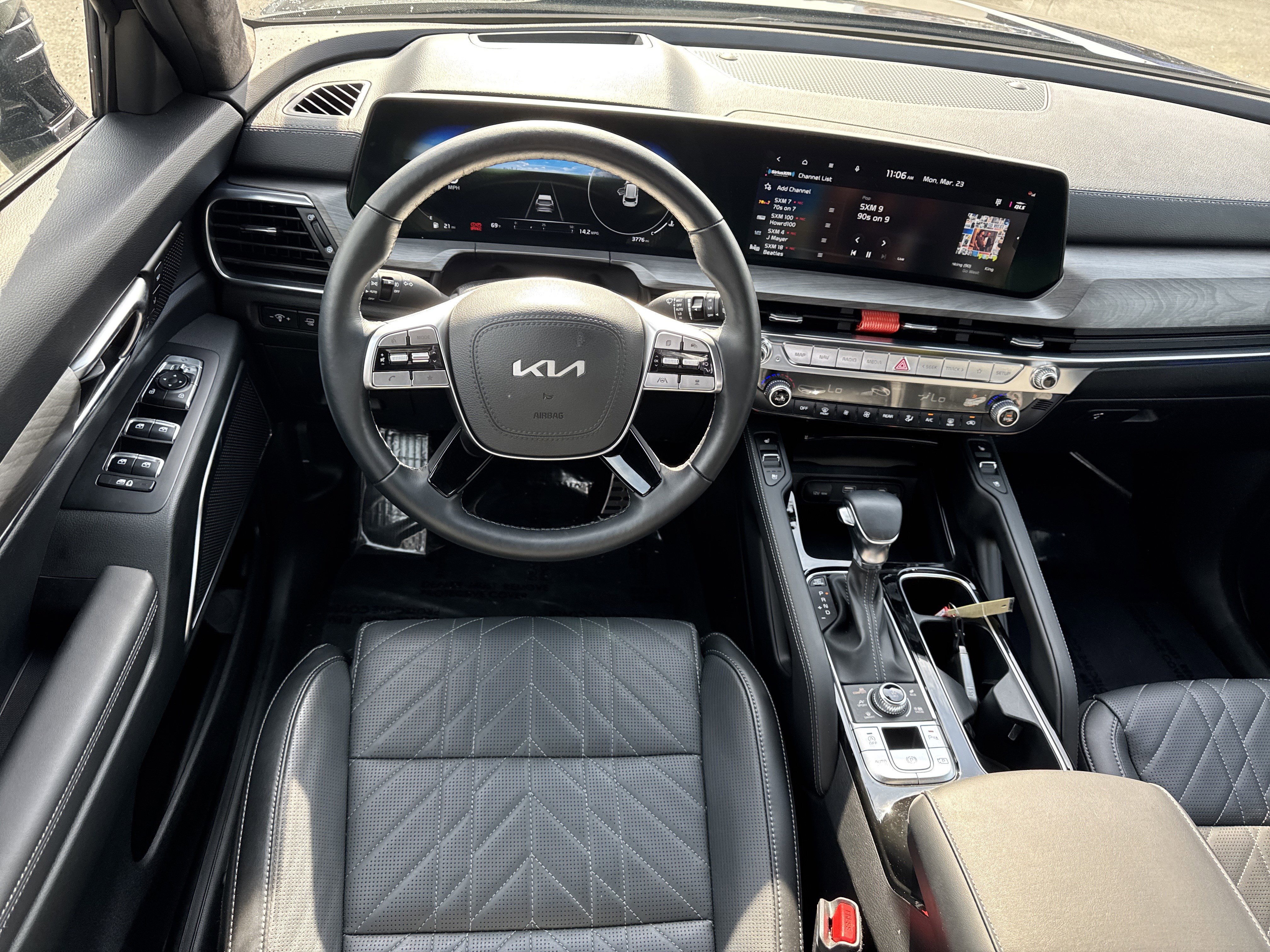 Used 2025 Kia Telluride SX Prestige X-Line image 23